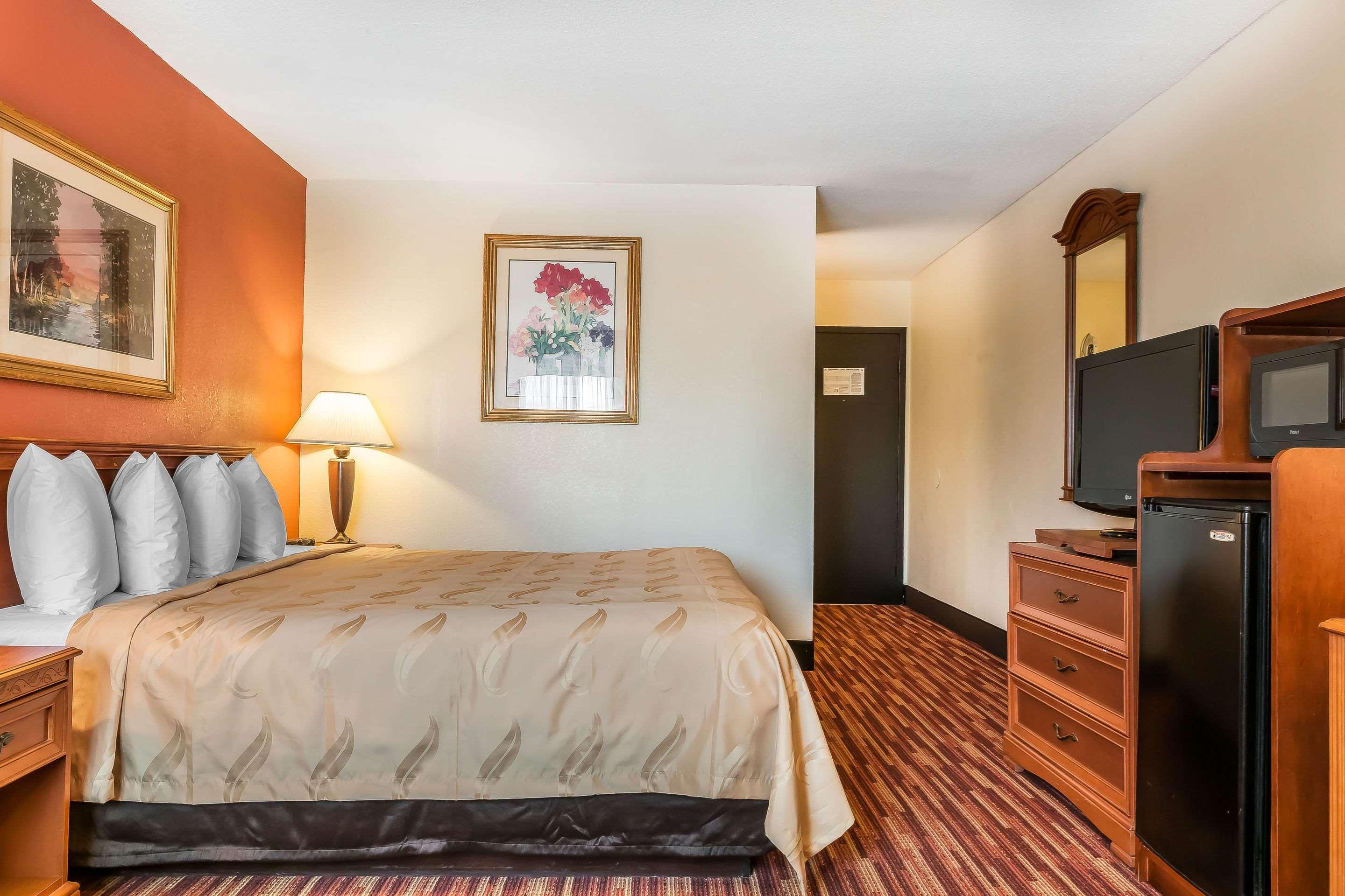 Quality Mini-hôtel 3*